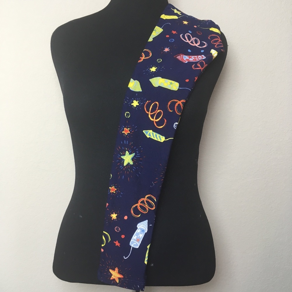 NWT LuLaRoe AMERICANA Kids Leggings